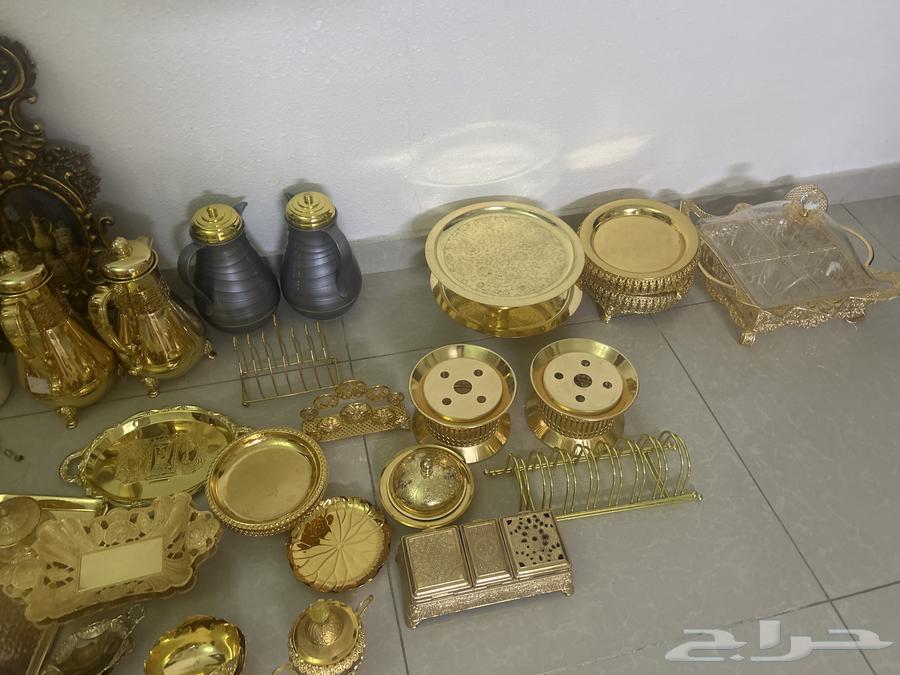 مواعين ذهبيه نظيفه جدا  م فيها اي خدش او عيب64518747108609112