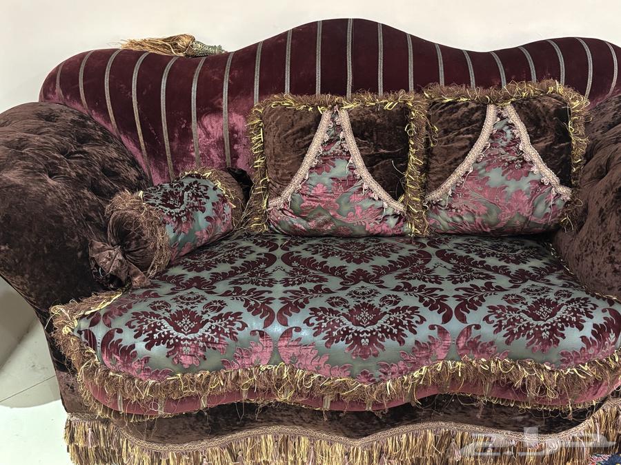 كنب صالون انتريه مجلس بحالة جيدة64511675392770111