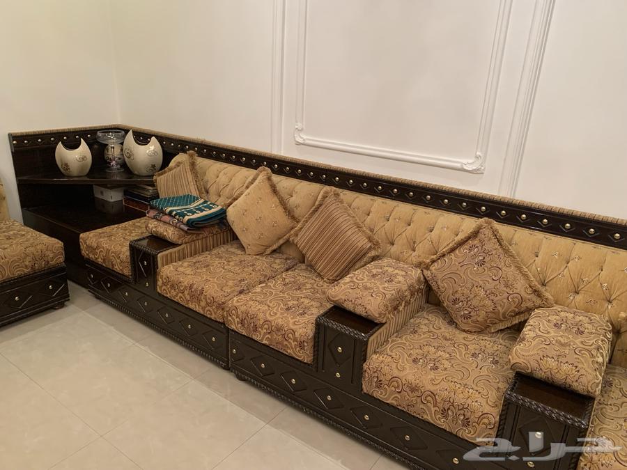 مجلس كنب مغربي مع الطاوله و الستاره64514196682627114