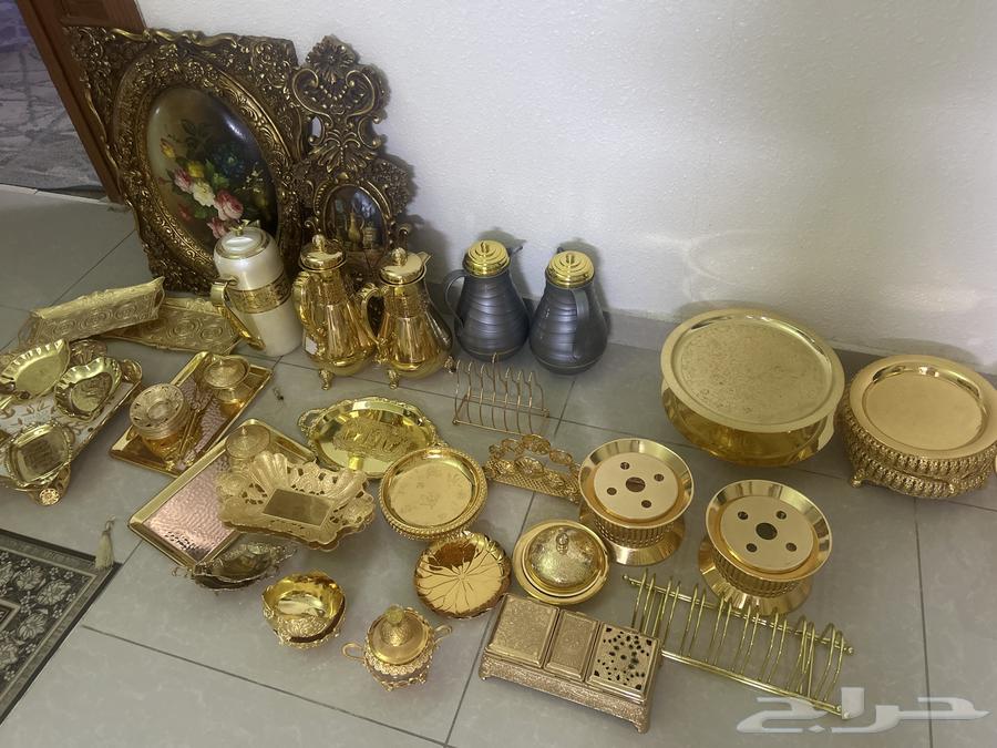 مواعين ذهبيه نظيفه جدا  م فيها اي خدش او عيب64518747108609110