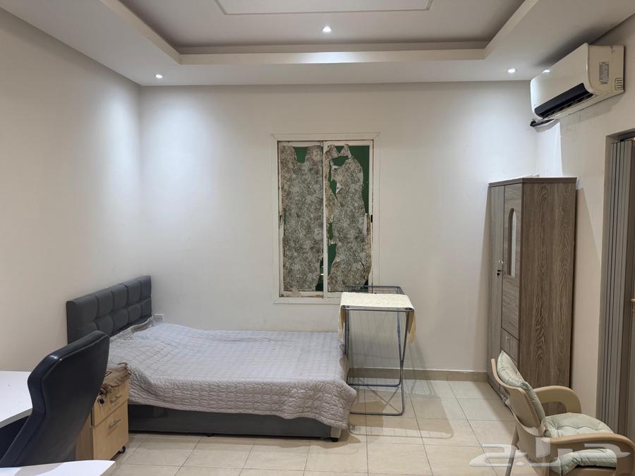 فرش شقه للبيع حى عرقه او تقبيل64518690617603114