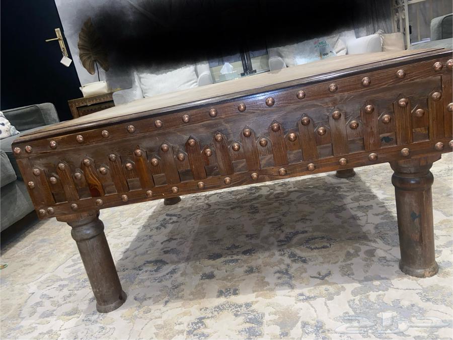 طاوله خشب 100   جميله وعلى طراز اجدادنا ب 80 ريال64515877883137111