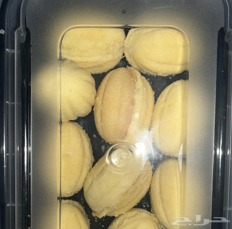 جوزيه للبيع طري جدا ب 12 ريال 10حبات64516978418306112