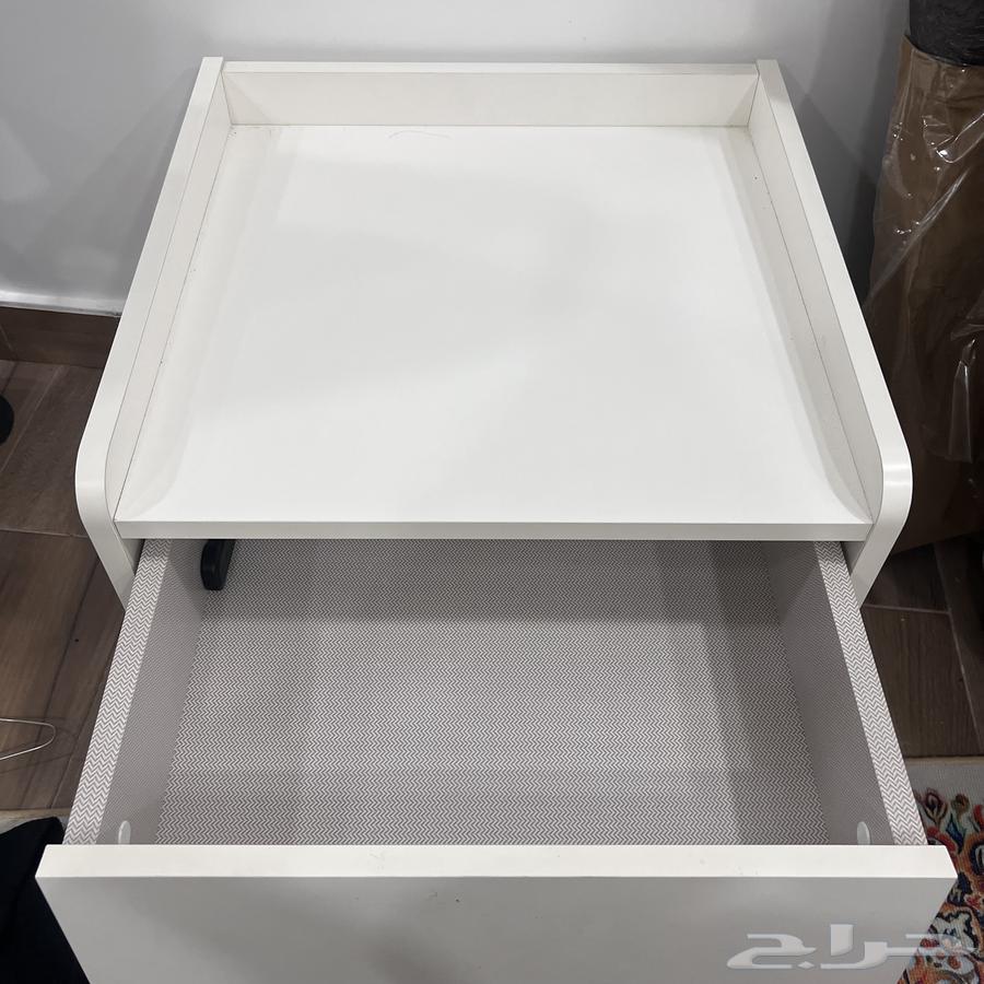 طاوله جانبيه لسرير64516611052291112