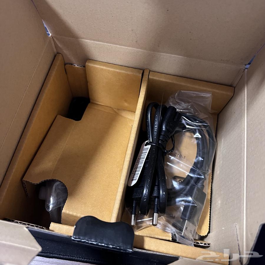 للبيع كاميرا سوني a7c sony64513465442434113