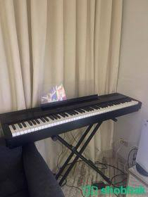 بيانو64512818640386110