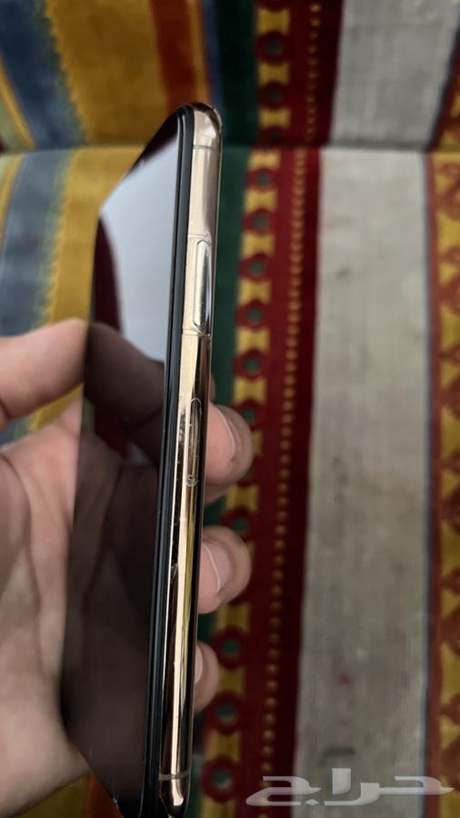 جوال ايفون Xs نظيف64515835755137113