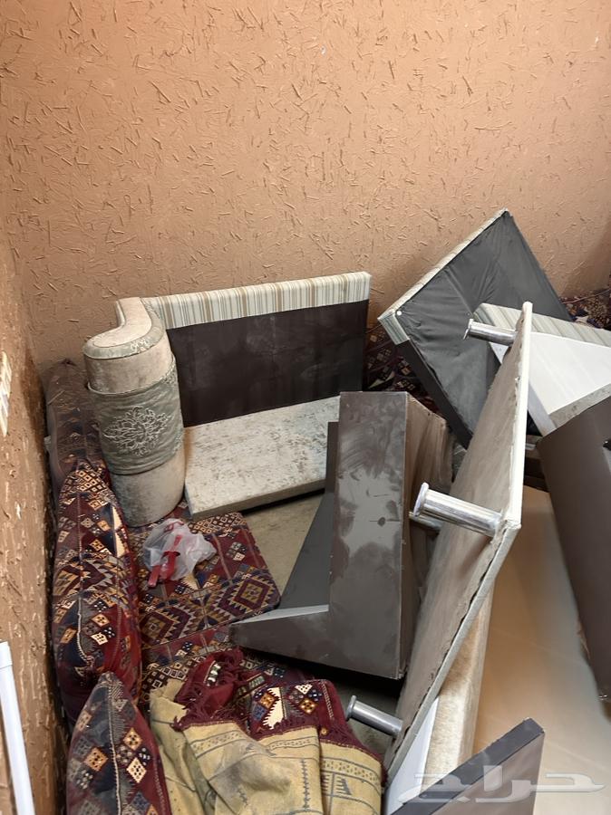 اثاث و جلسة عربية رجيع للبيع نظيف في المخزن64518619443841114