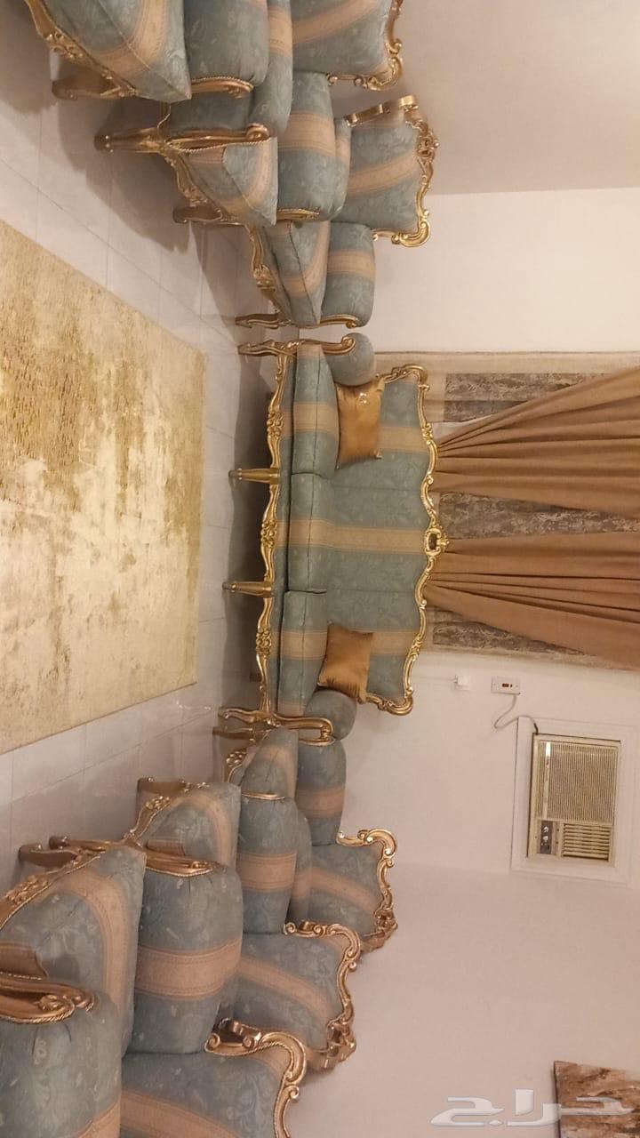 كنب 7 قطع نظيف جدا جدا 1000 ريال قابل للتفاوض البسيط64511029379585110