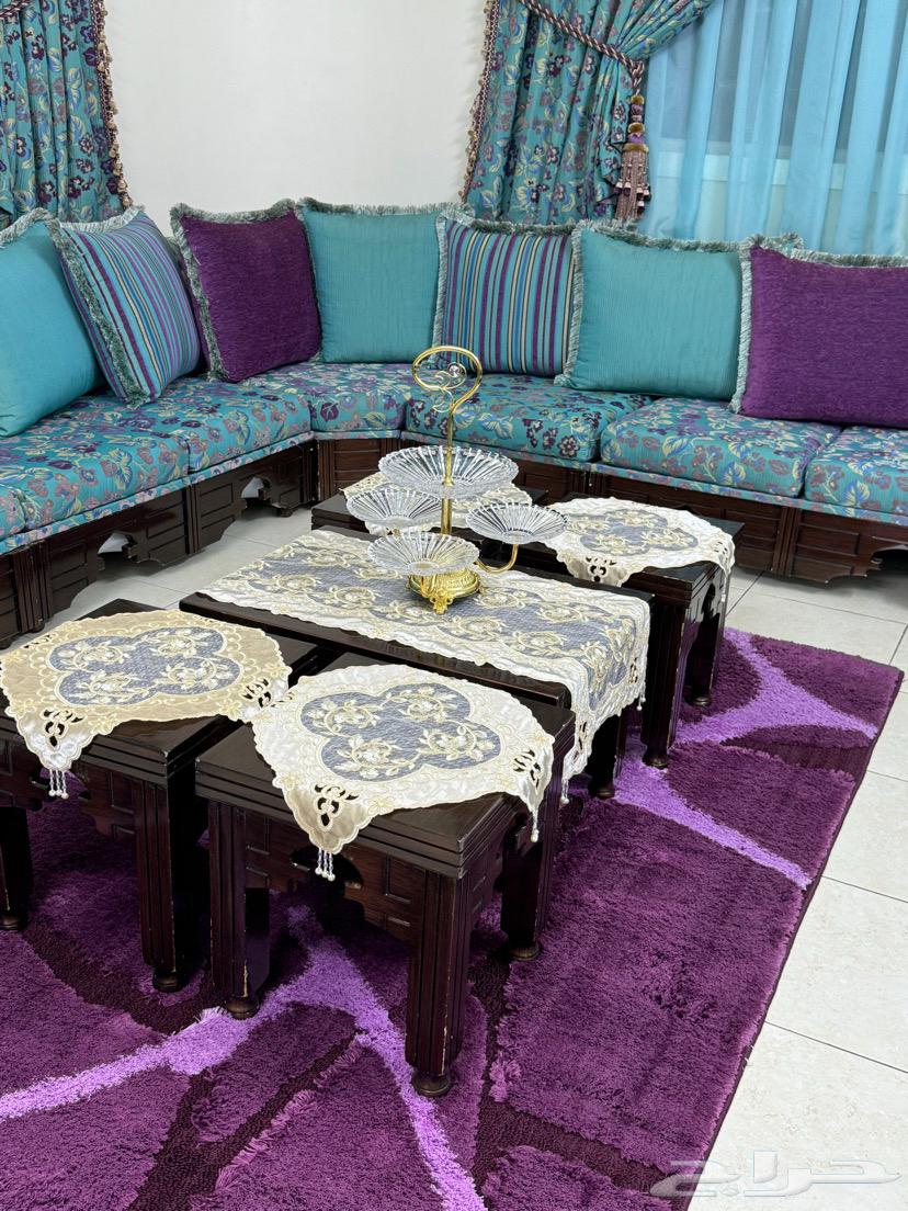 Council with tables and carpet used but clean64514155388930111