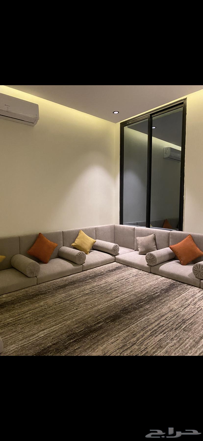 مجلس أرضي للبيع64515304994690111