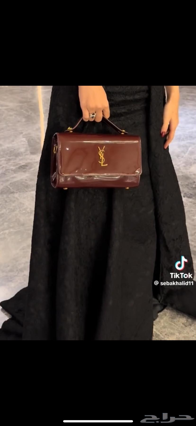 فستان جديد ولا لبسه نهائيا  لسا فيه كرتون البراند للبيع 38064512980982018112