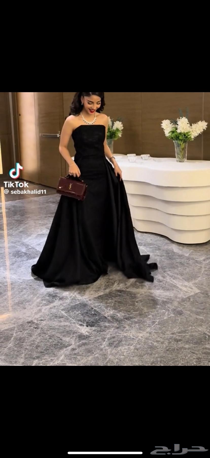 فستان جديد ولا لبسه نهائيا  لسا فيه كرتون البراند للبيع 38064512980982018111