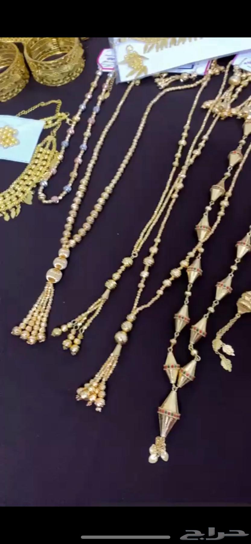 Kaftans and gold alternative for sale, contact number64518148748547112