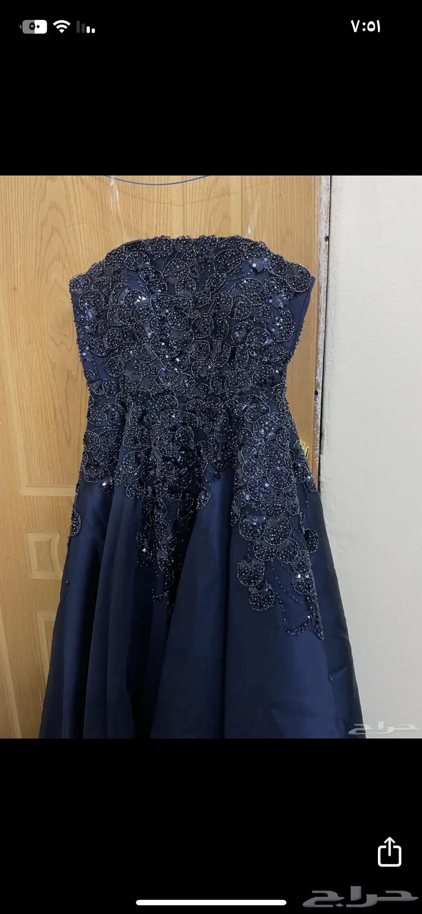 فستان للبيع ب 18064512231790722112