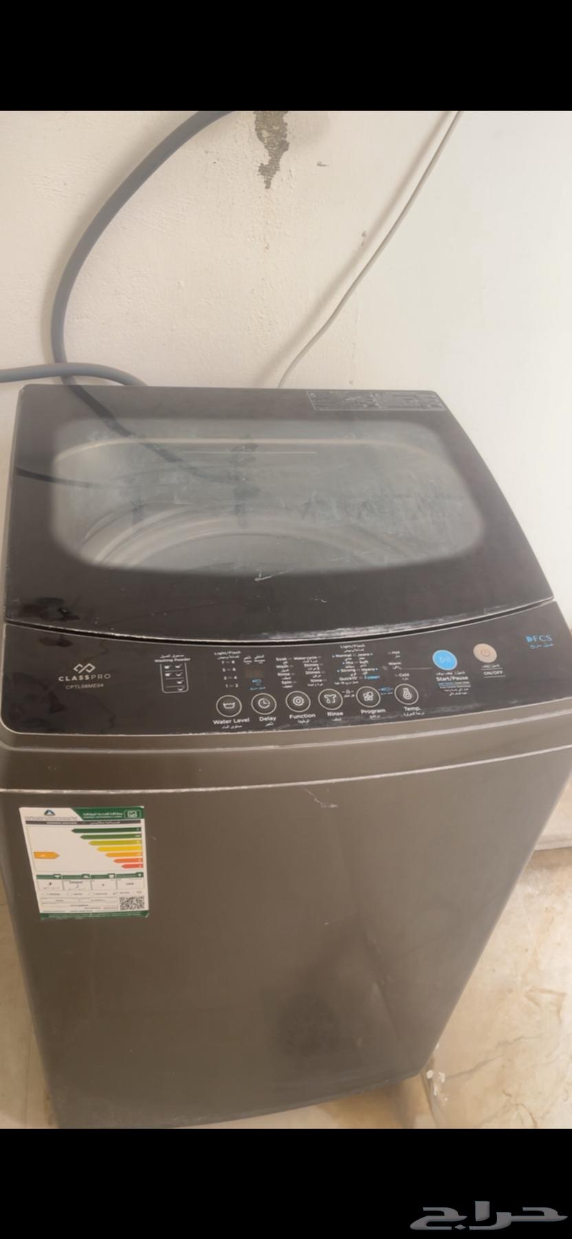 Two semi-new automatic washing machines with light use64517290633474111