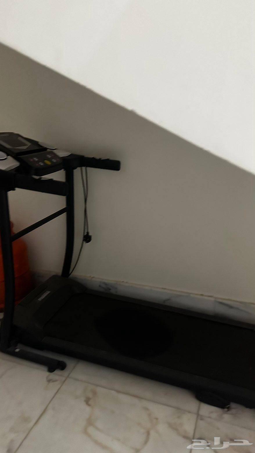 سير رياضي بحاله جيده للبيع التواصل واتساب64518261947779110