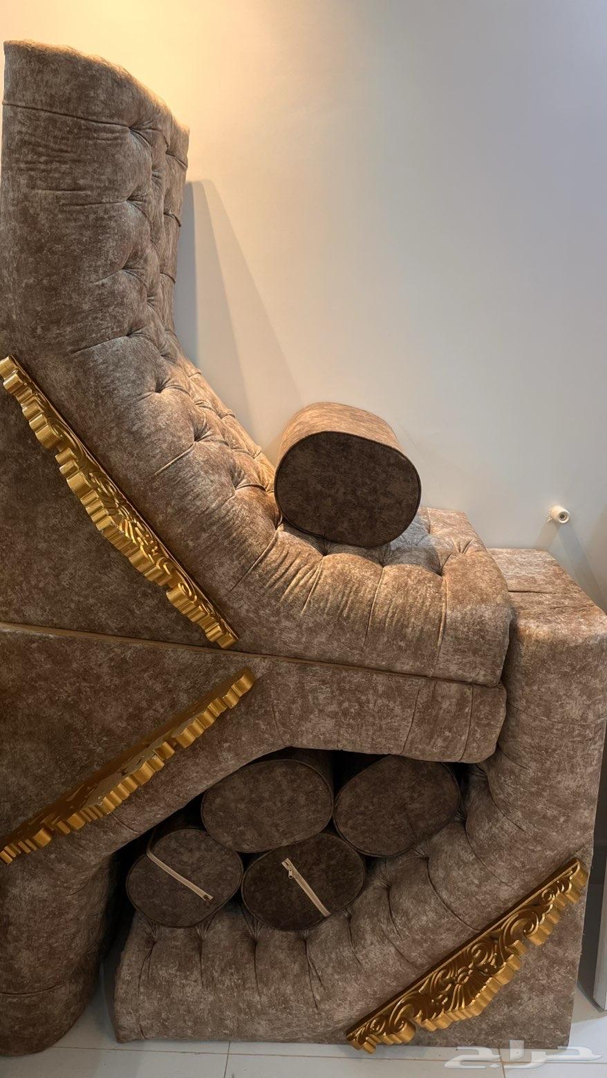 كنب ارضي للبيع64512079022338110