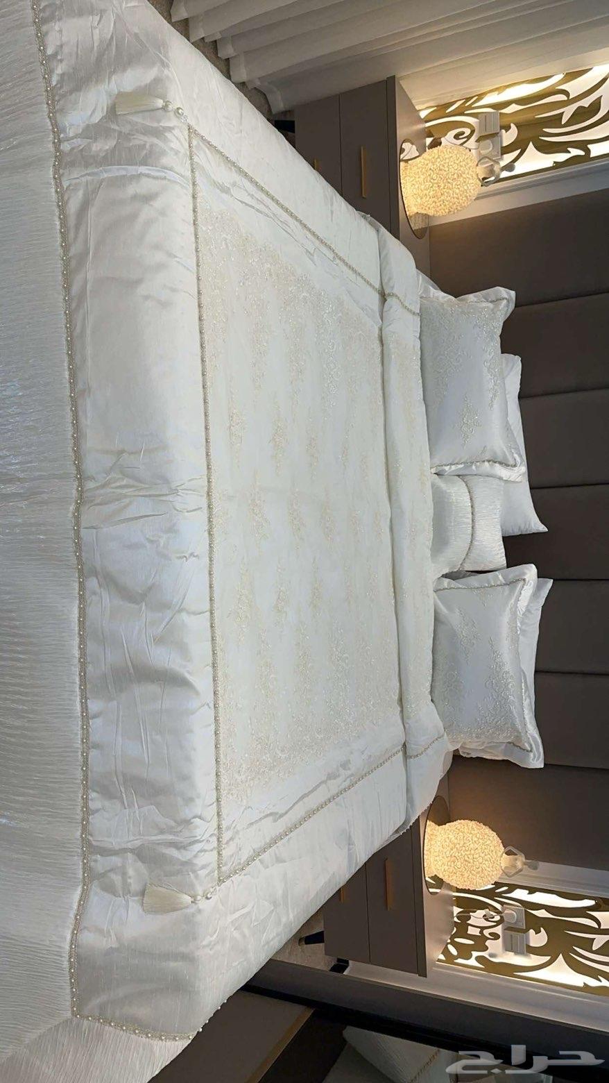 مفرش جديد للبيع64516325285507110