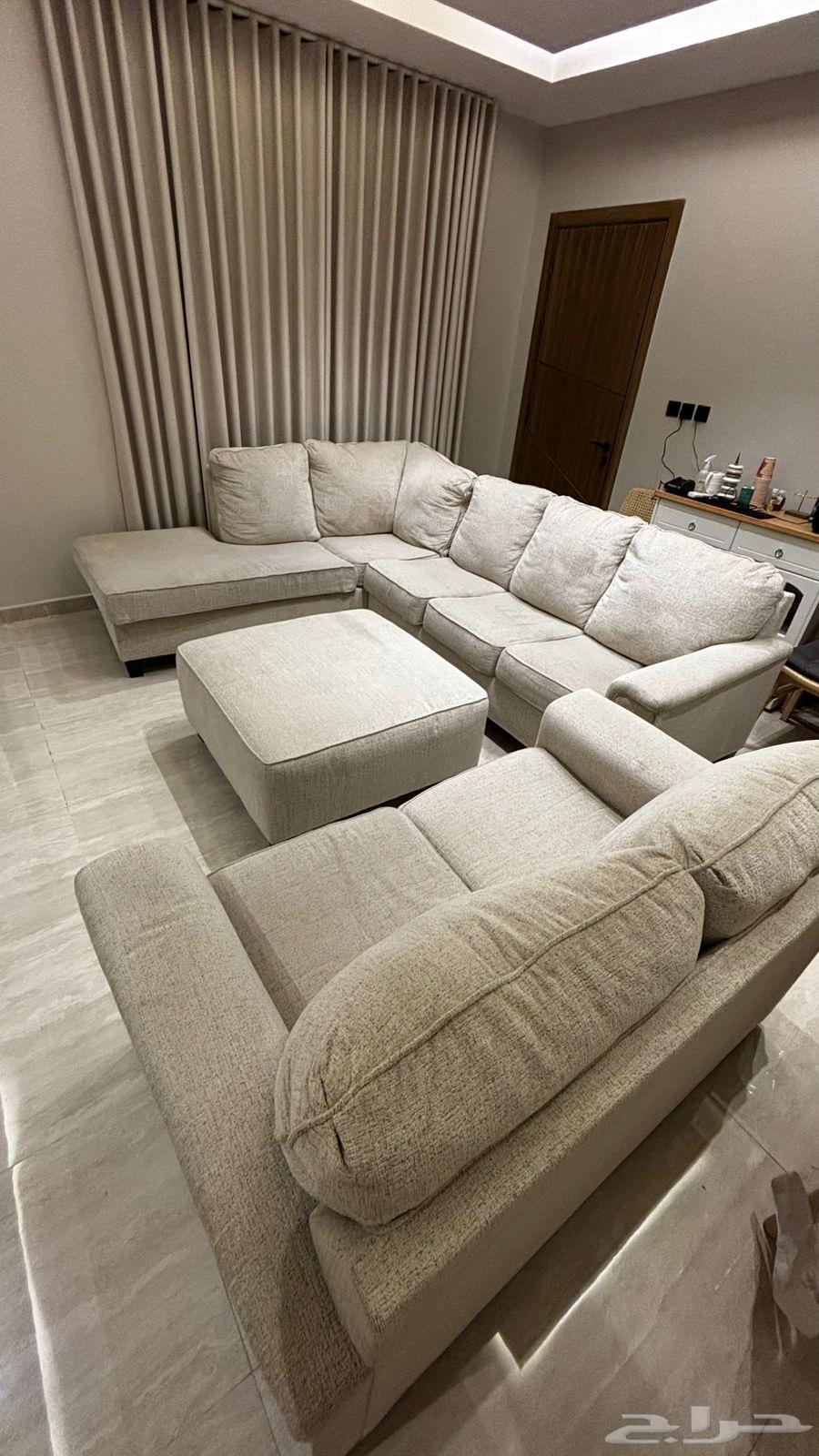 طقم كنب زاوية مميز من Ashley64516865239171111