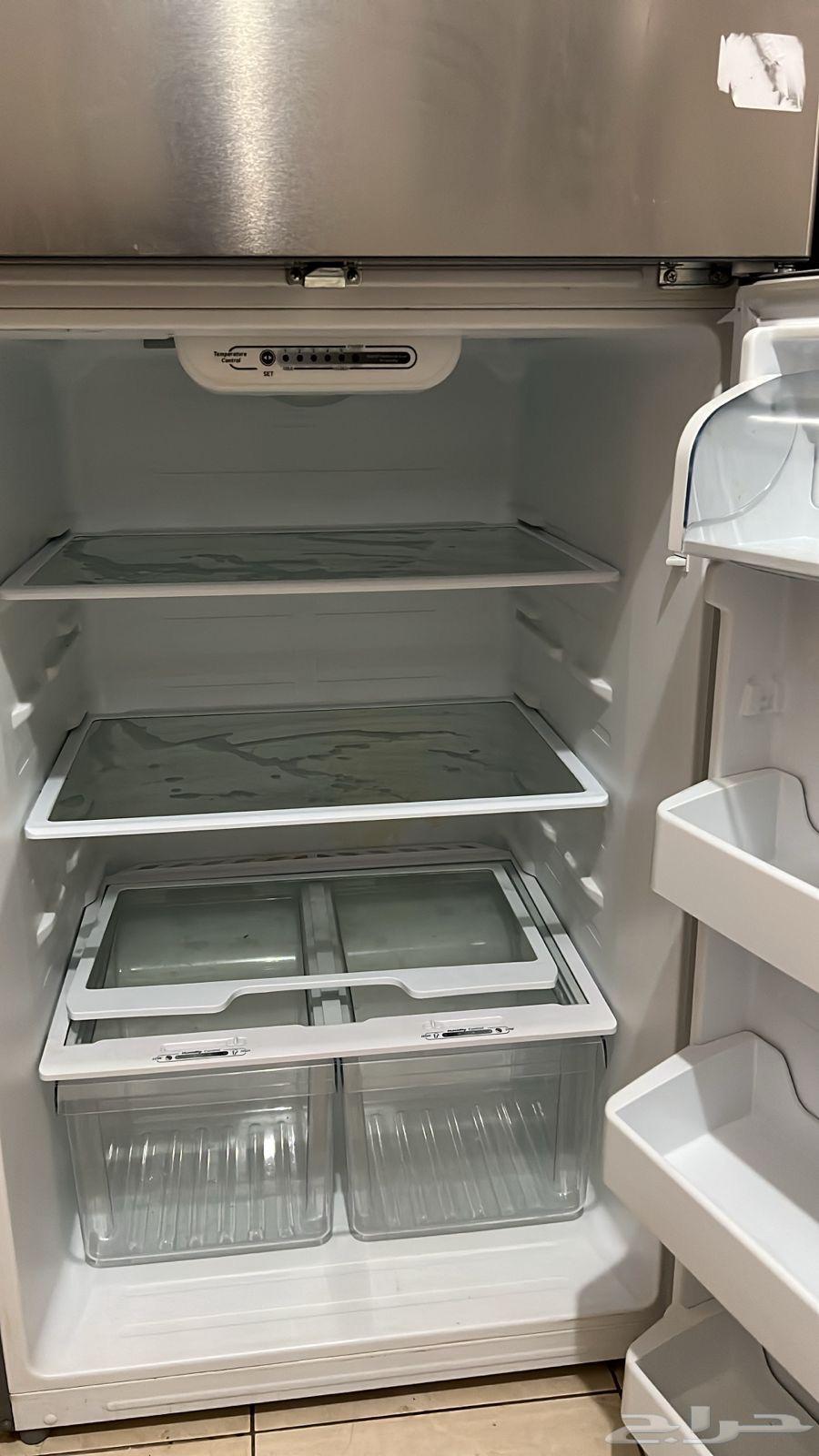 ثلاجه جديده للبيع جديده بس خرب الكمبروسر64511015200002112