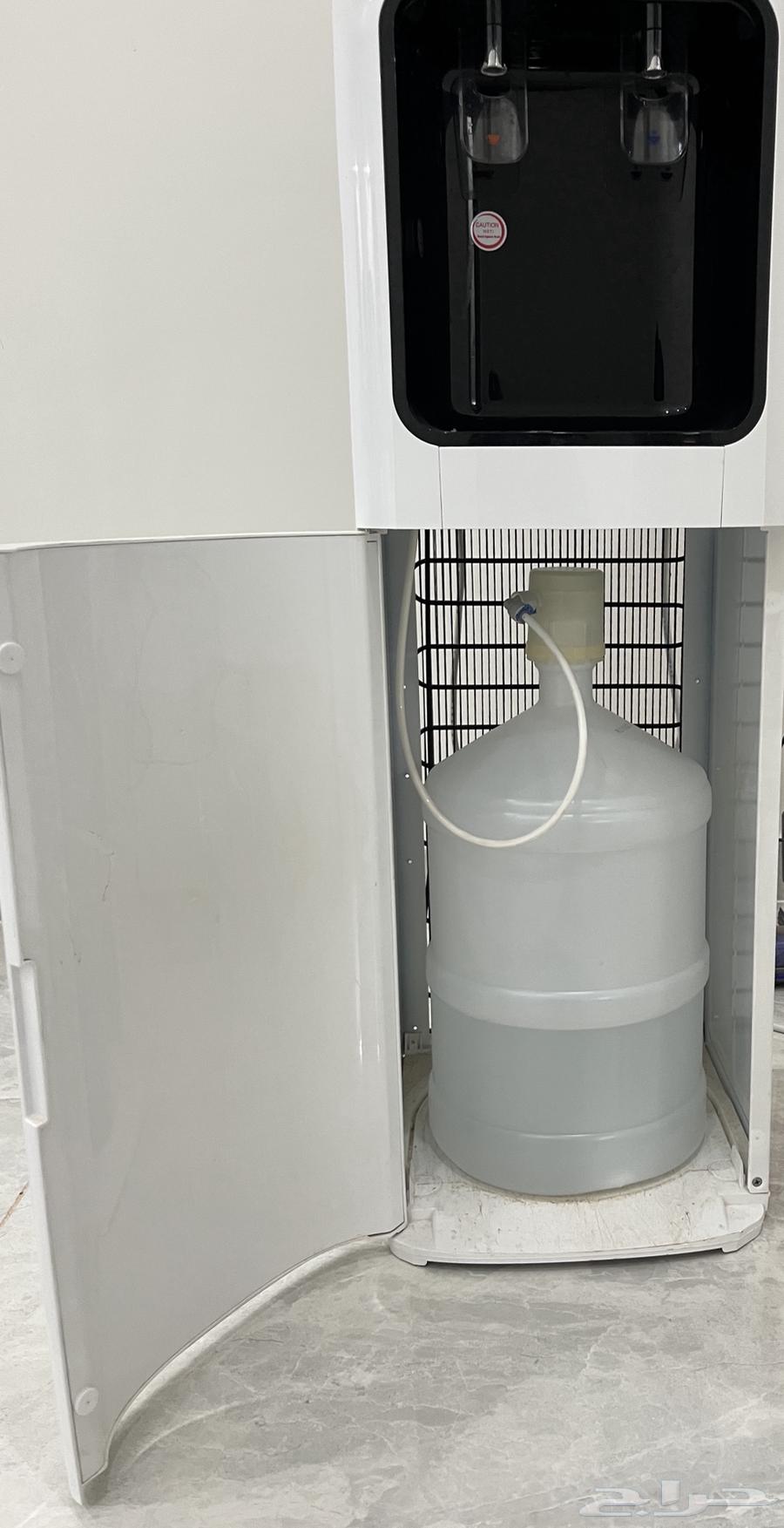 موزع مياه جري64515248915843113