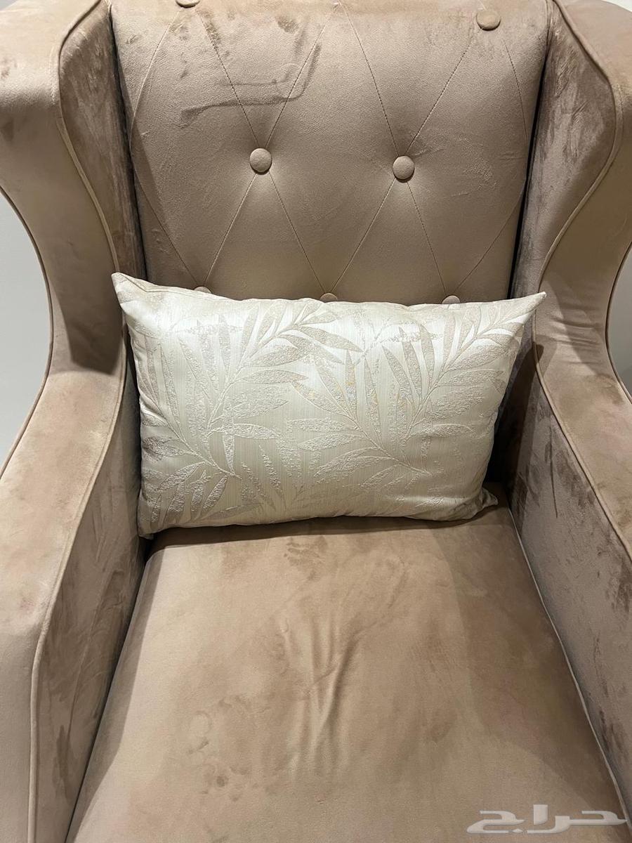 كنب مع طاولات للبيع64514169169539114