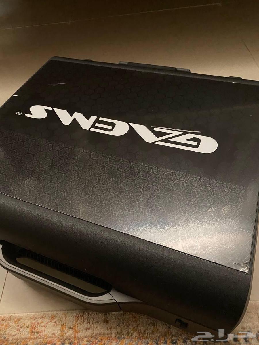 Portable screen64518704790659112