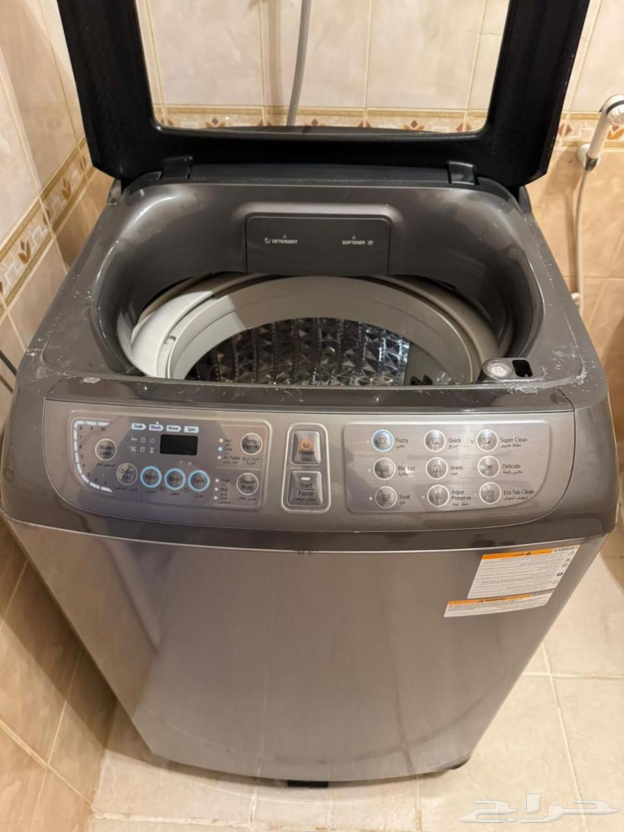 غساله للبيع 2013 استعمال نضيف فيه جدا  مقاس14كيلو64518164945154112