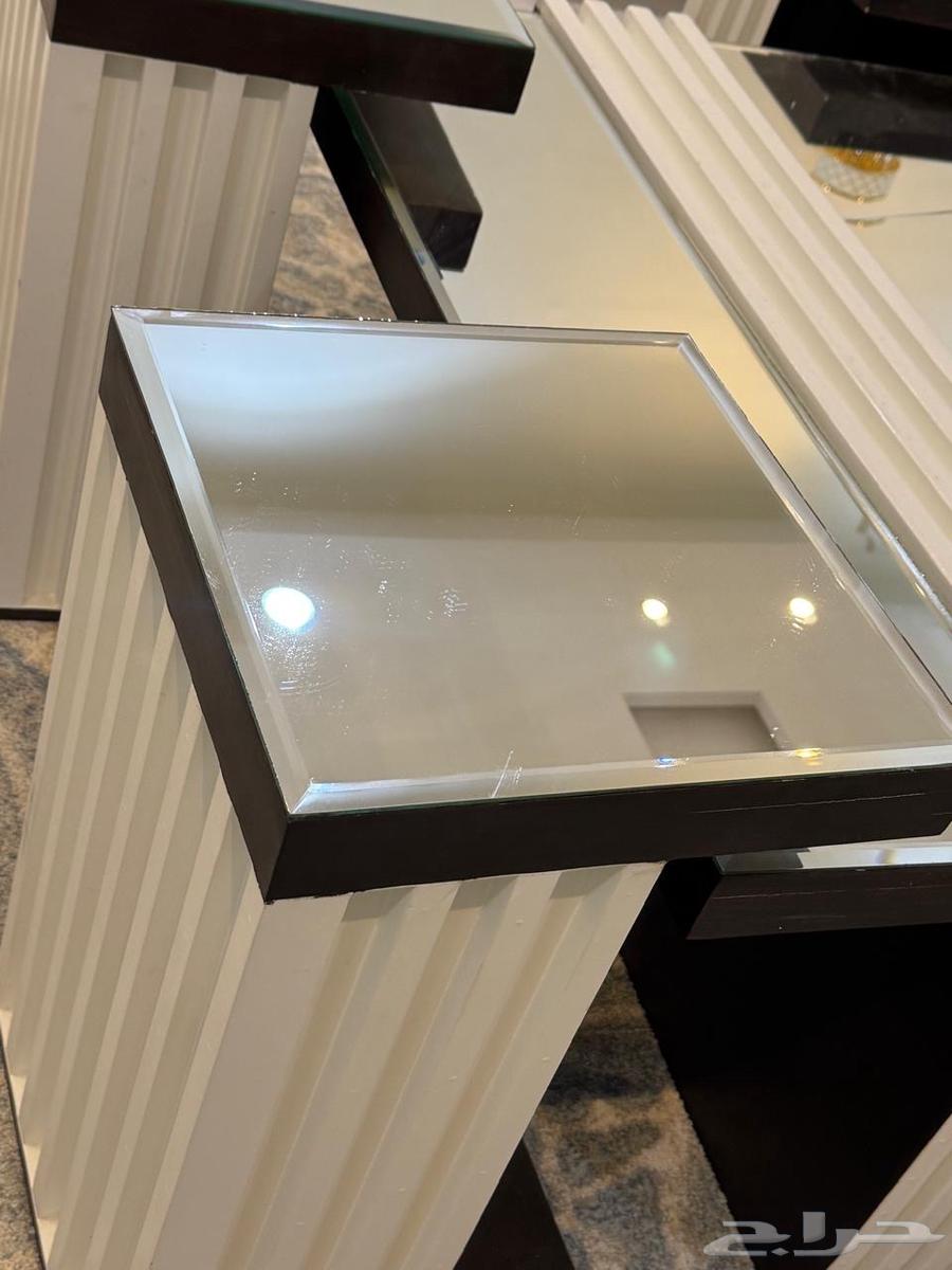 طاوله كبيره وست خدمه64516539636353111