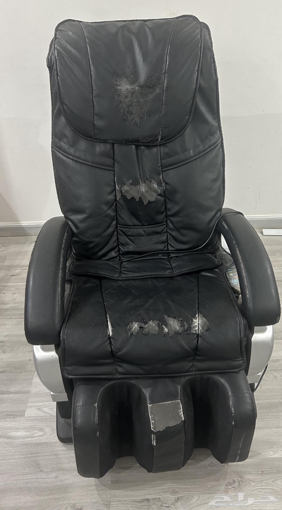 كرسي مساج للبيع شغال وحالته ممتازه جدا64516625332099110