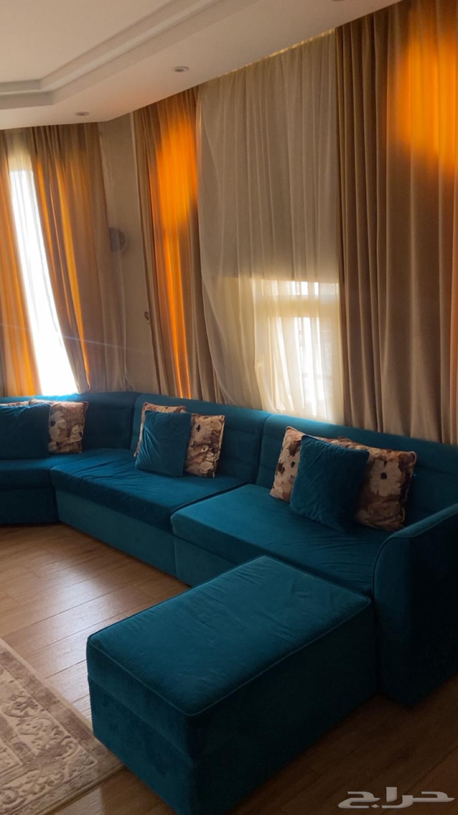 كنب ازرق كبير 5 قطع مع مخدات ( 550 ريال قابل لتفاوض )64522005570049112