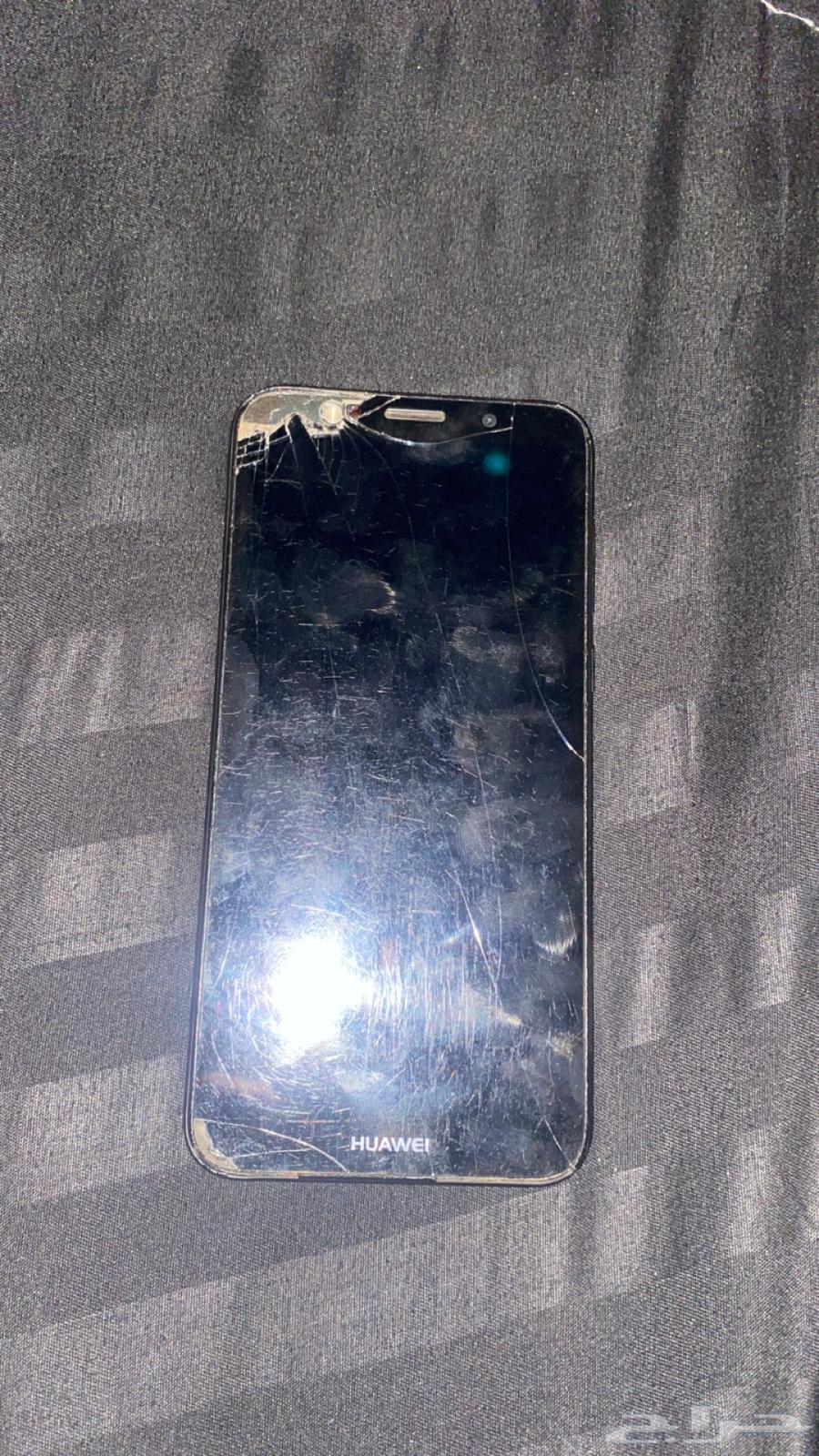 Huawei phone for sale, nothing has been changed, scratches are visible64519596949634112