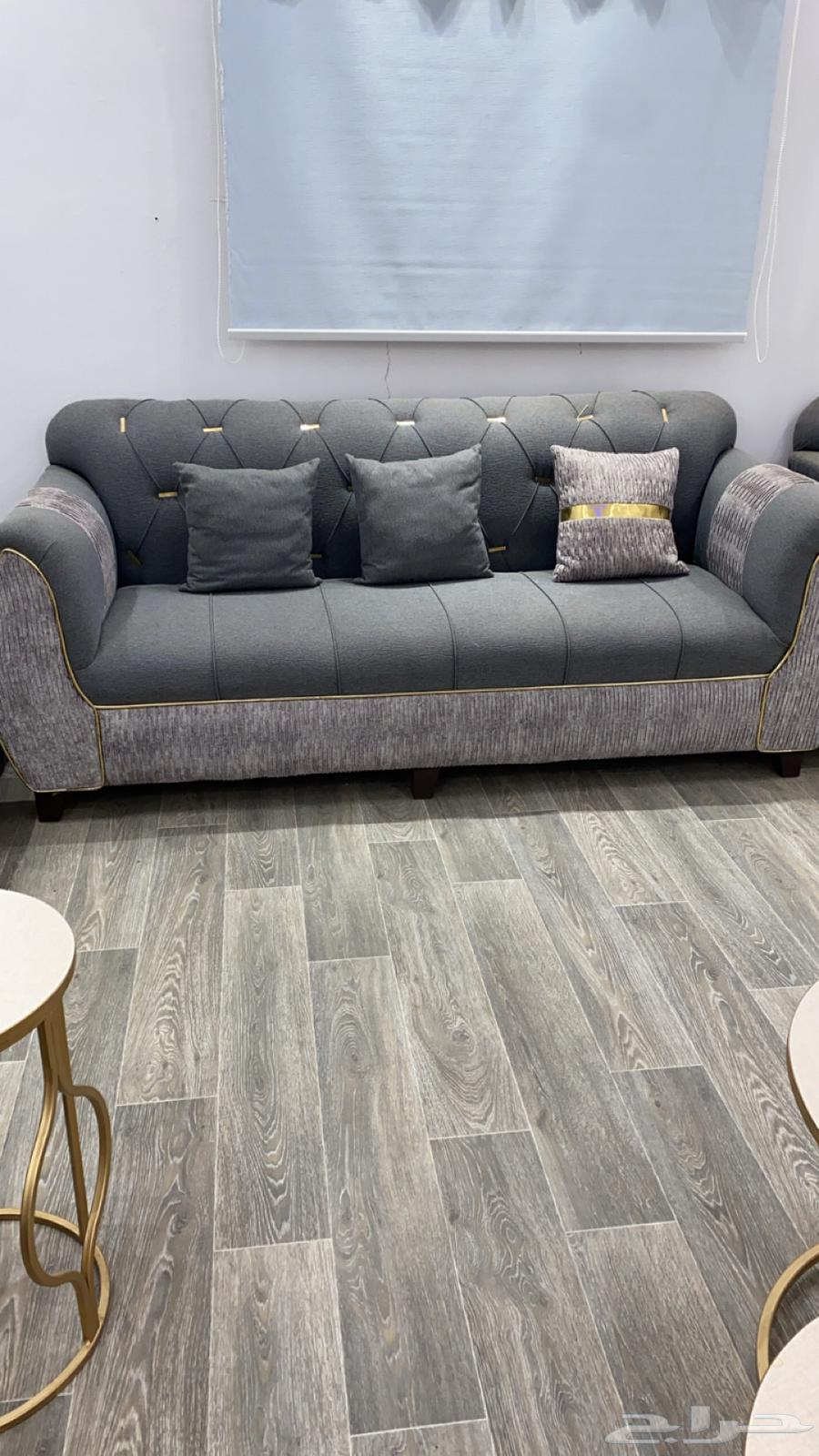 New clean sofa used for only two months64519201318017113