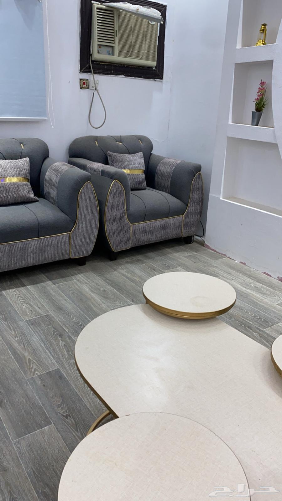 New clean sofa used for only two months64519201318017110