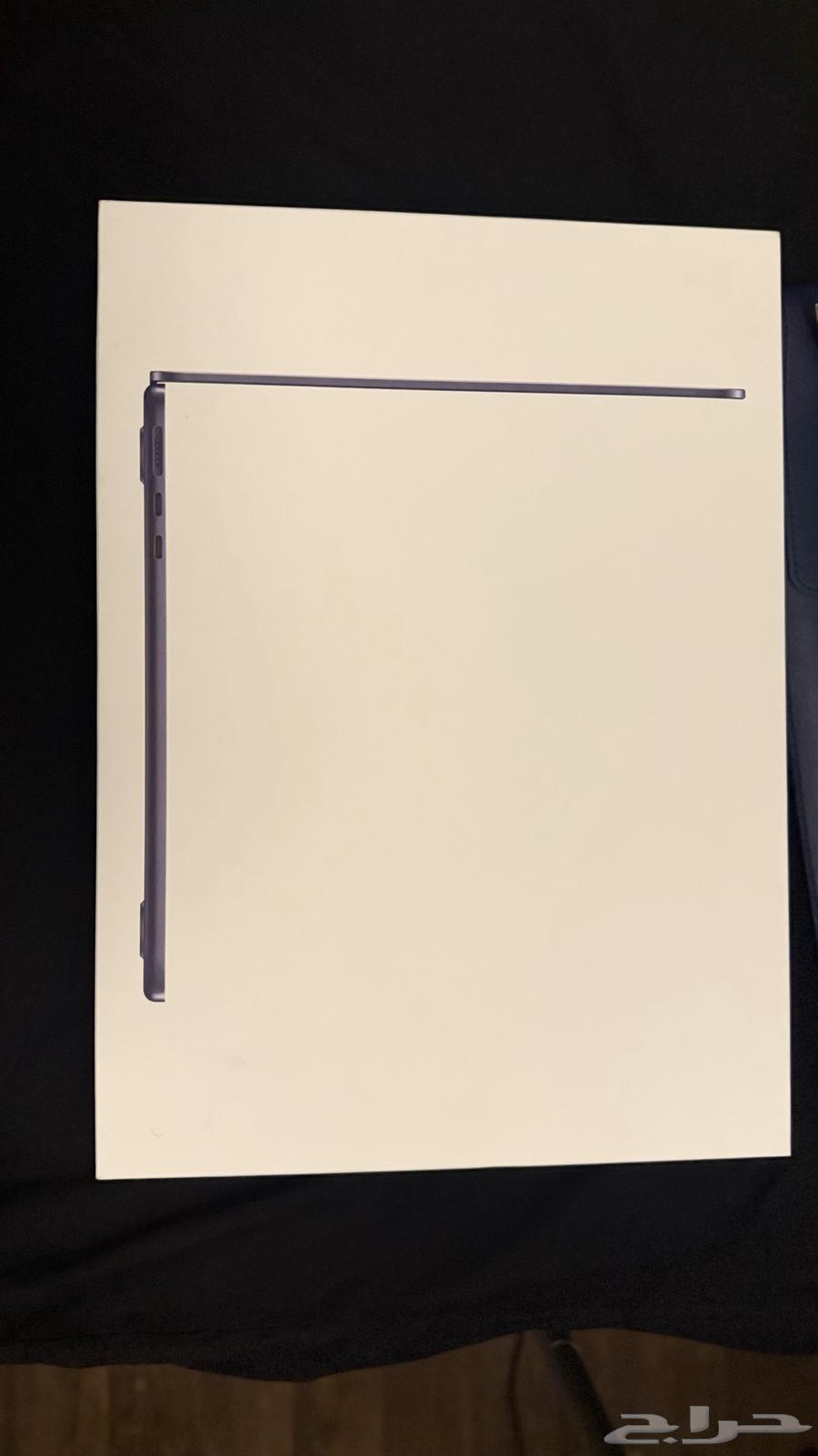 Apple MacBook Air 4 almost new with all accessories, bag, case64523076261123110