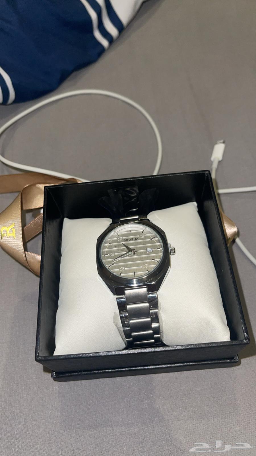 ساعة بروشا اصلية جديدة مو ملبوسة64522725342850112