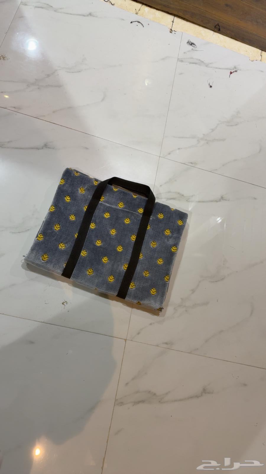 شنط مدرسيه سجاد بيع جمله ومفارز64521610934531114