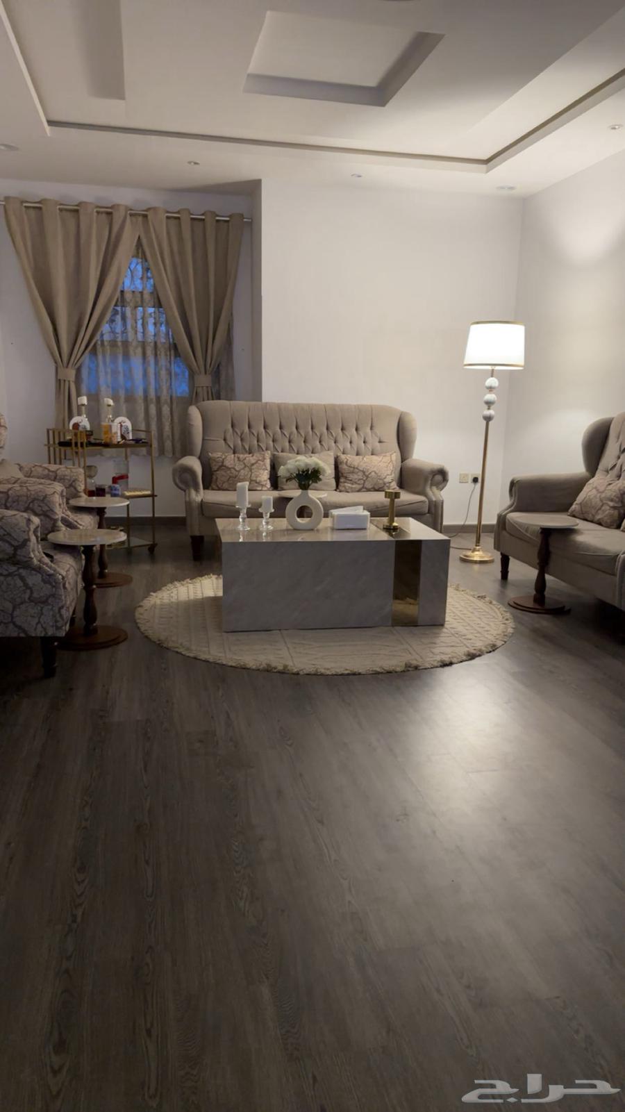 كنب اربع قطع مع الستاره للبيع64524209067521112