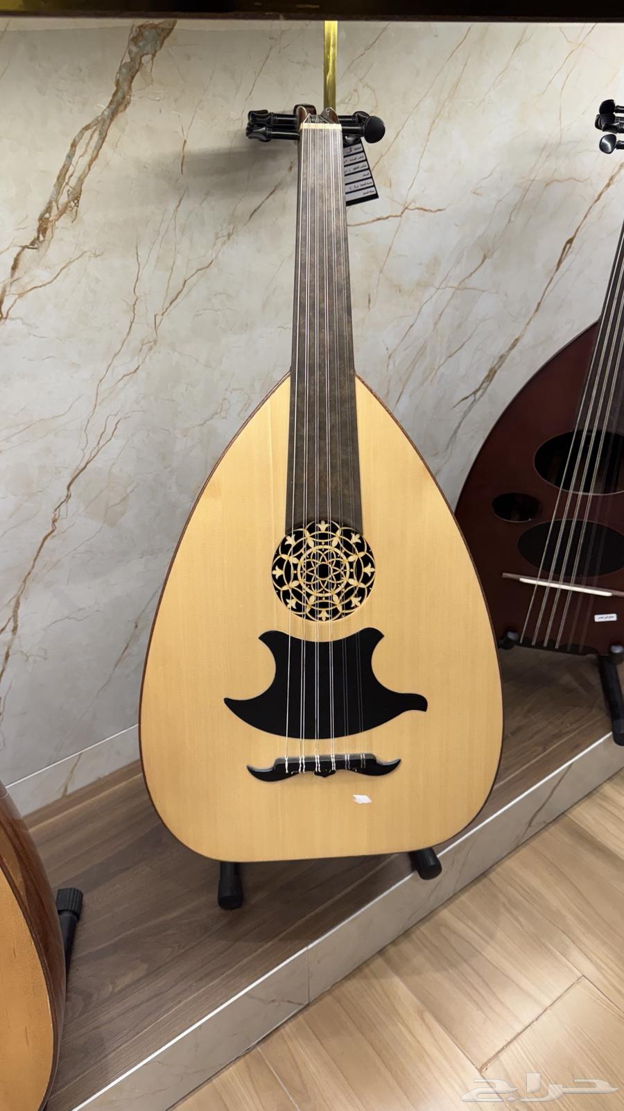 عود صناعة محمود داغر فئة D64520940229122110