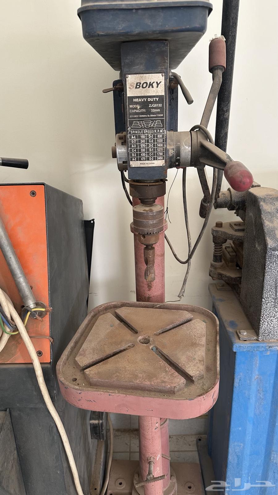 عدد ومكاين المنيوم ( طعاجه وقصاص و ثقب وغيرها )64521554092674111