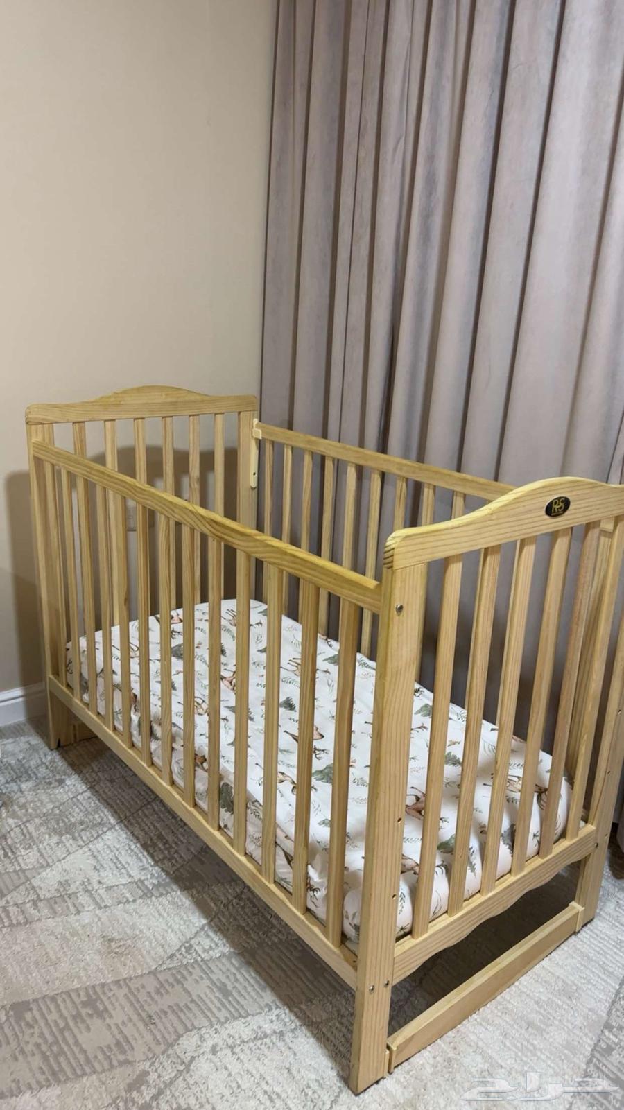 للبيع سرير طفل64522443949314110