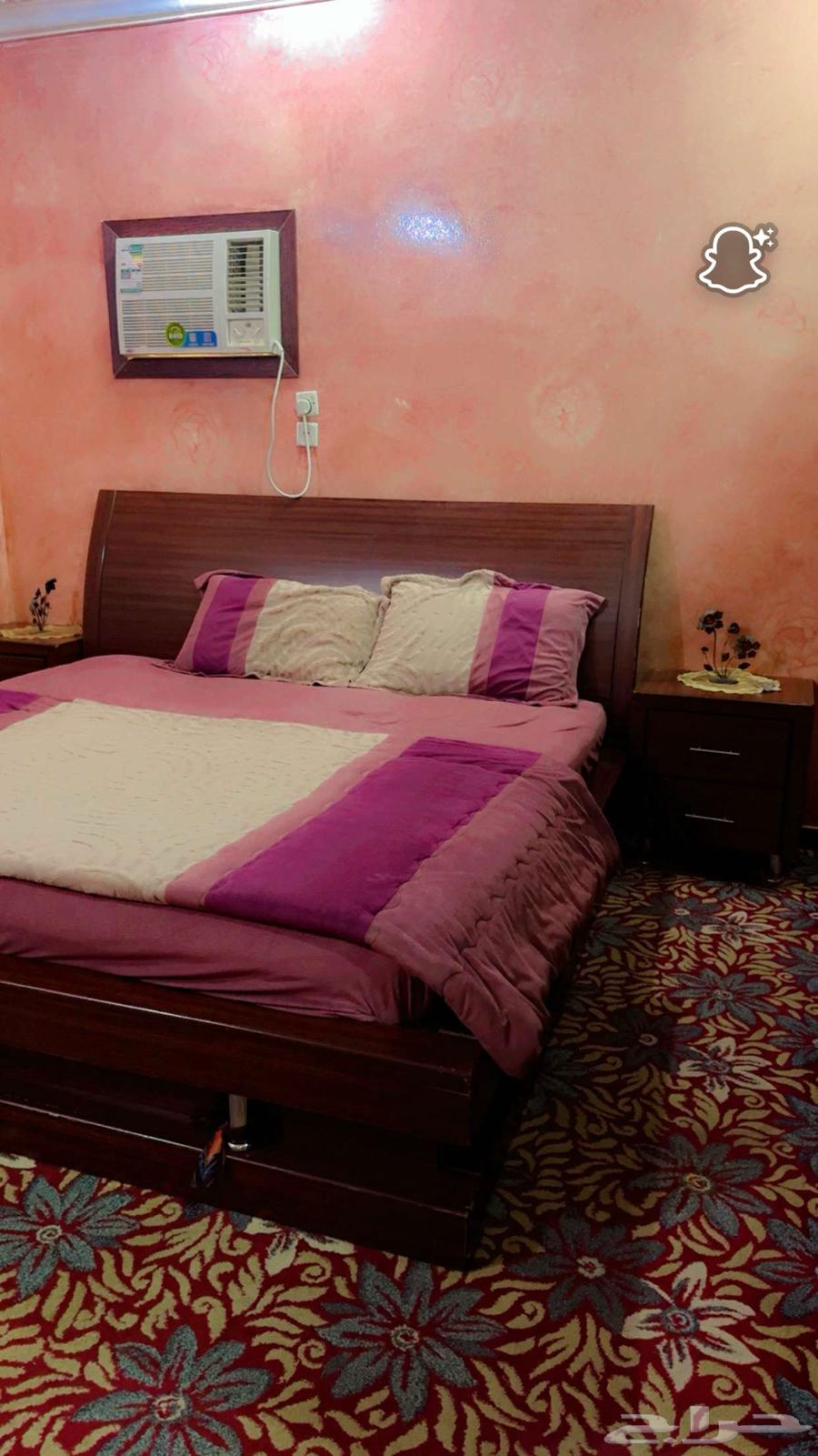 غرفه نوم سرير حق نفرين وتسريحه وكومدينه اثنين للبيع بسعر64519878960387112