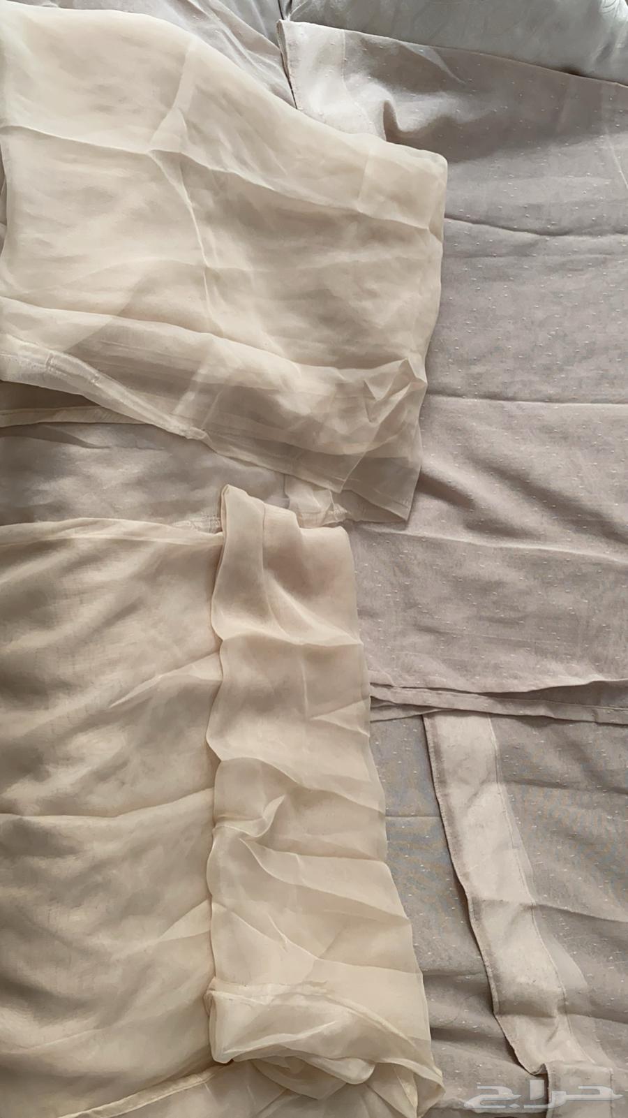 Stair with chiffon for sale, light use, beige color and gray color64520586095617110