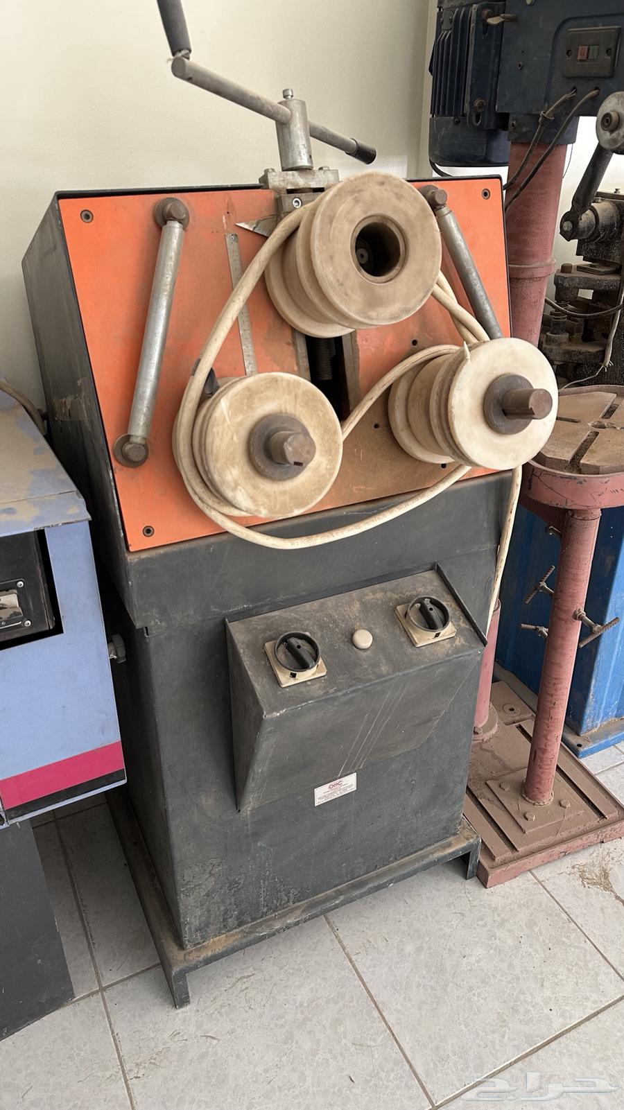 عدد ومكاين المنيوم ( طعاجه وقصاص و ثقب وغيرها )64521554092674112