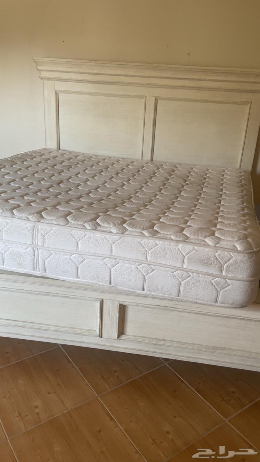 غرفة نوم من الرقيب64524781048577113