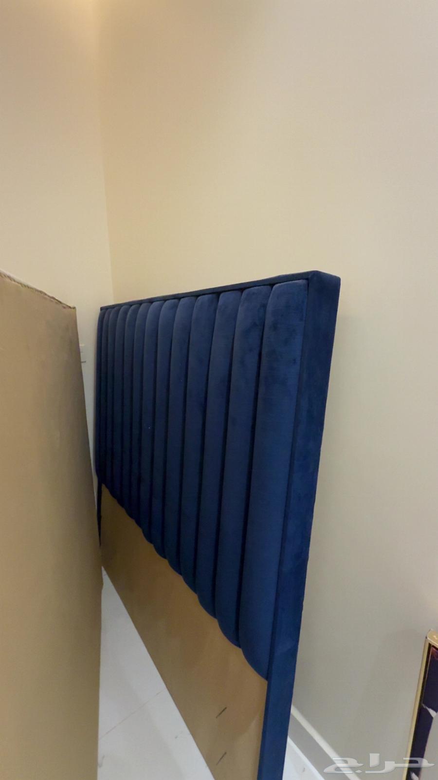 خلفيه سرير 2 نظيفه وجديده64522387343490111