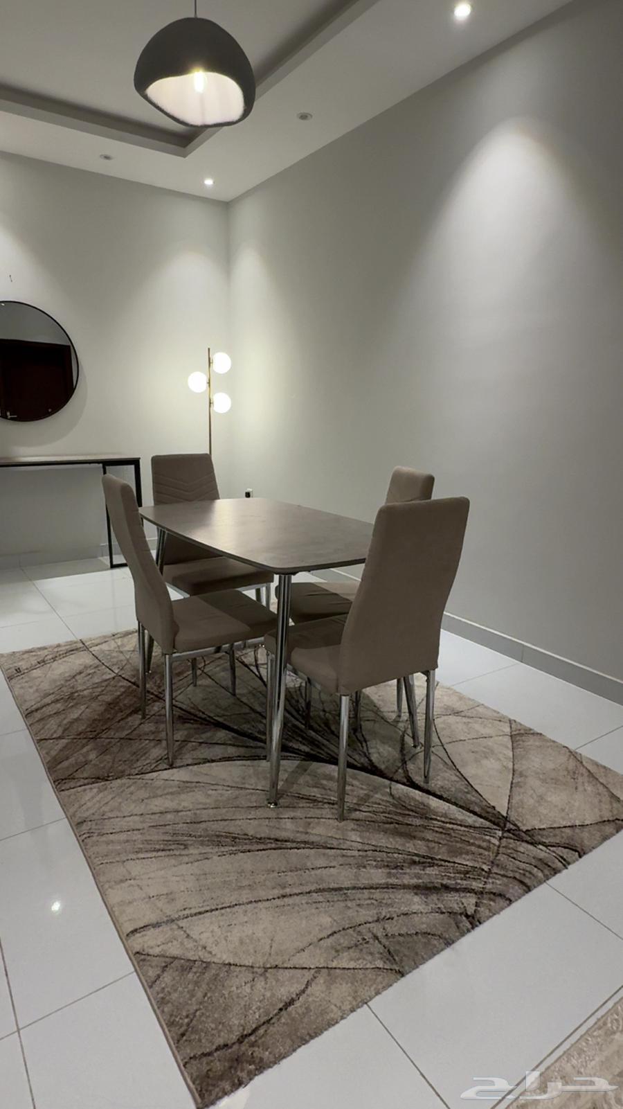 طاولة طعام اربعة مقاعد64525746428931110