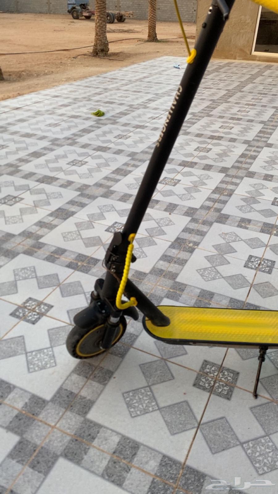 للبيع سكوتر كهرباي64524406568195111
