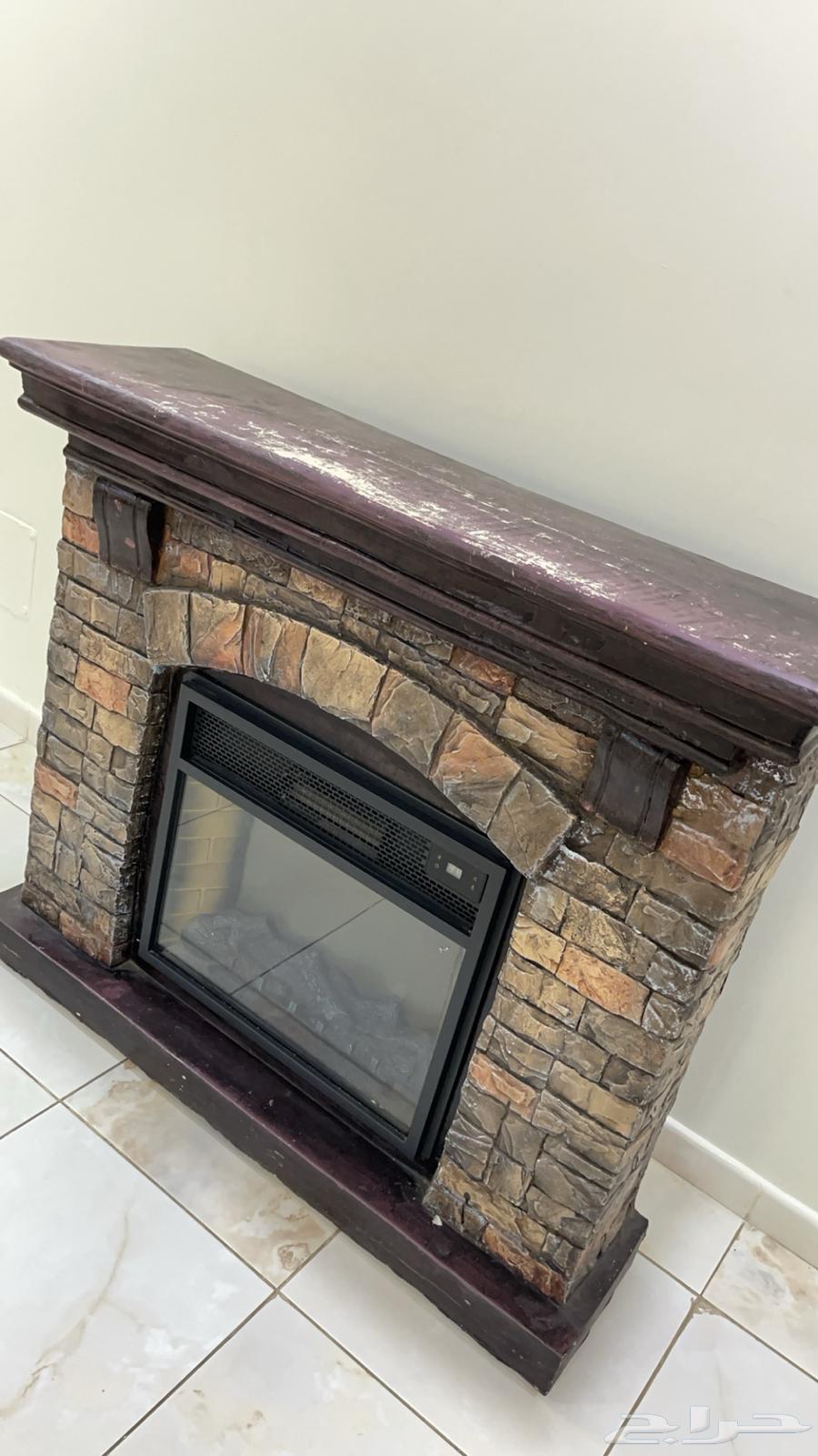 Sakow Rive fireplace with no defects64522725488385112